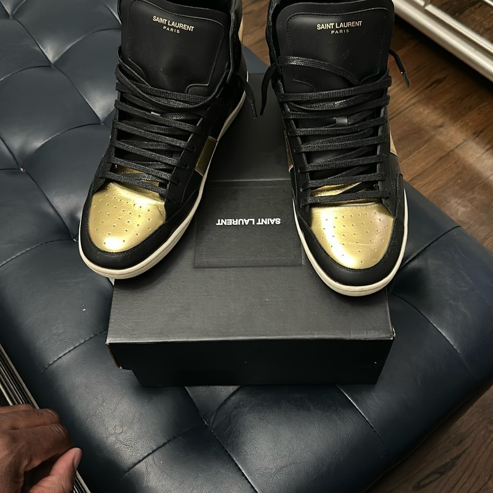 Saint Laurent Men's Black and Gold Sneakers
